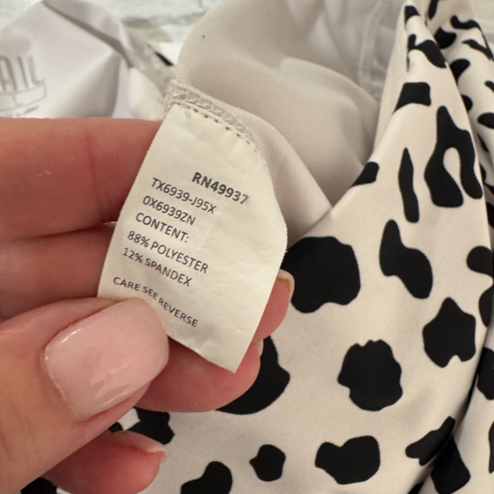 Tail Black and White Mini Tennis Skirt with Ruffled Hem - Picture 5 of 6